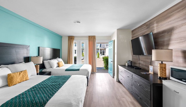 Auberge Shores Inn & Hotel