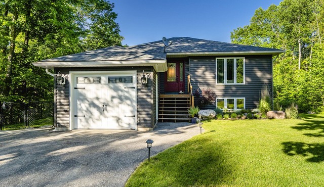 ✨Awenda Provincial Park Dream Cottage✨💫🏡🧿 * Hot Tub & Dog Friendly *