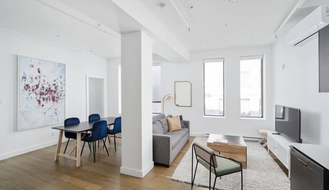 Bakan- 2Bedrooms Old Mtl-6Guests