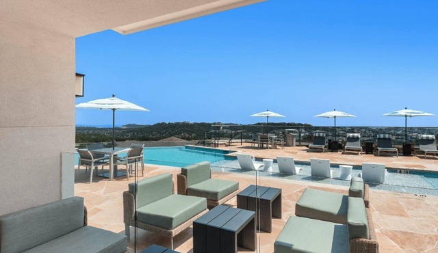 Barsala l Spacious 2BD Hill Country: Pool, Smart Tech & Yard in Austin