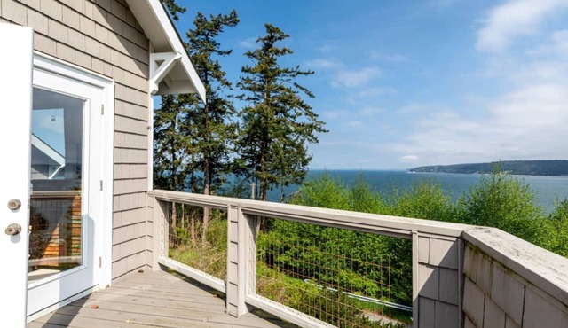Beach House at Whidbey Shores in Langley