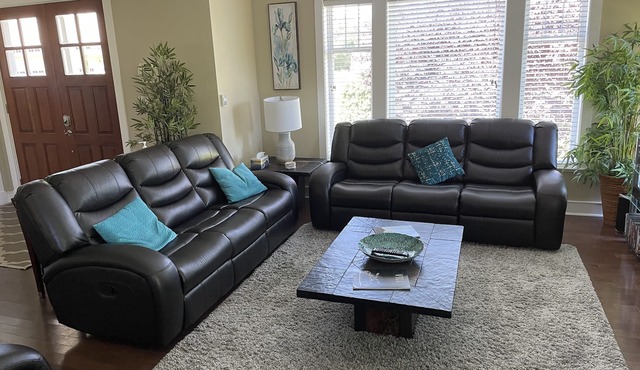 Bear Mountain Resort golf luxury, fully sanitized, Sleeps 12, wifi, bbq