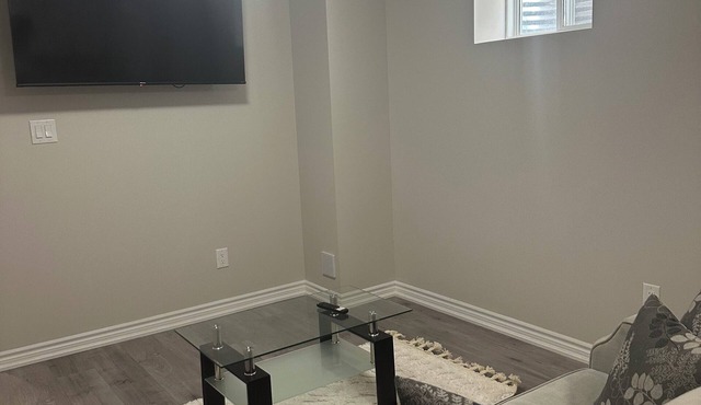 Beautiful 2 bedroom basement apartment with separate entrance