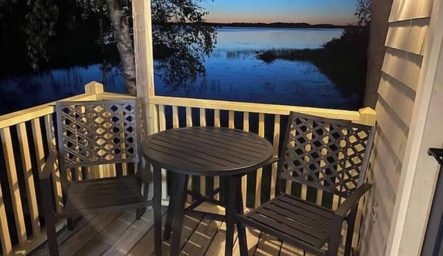 Beautiful 2 bedroom cottage on Pushaw Lake