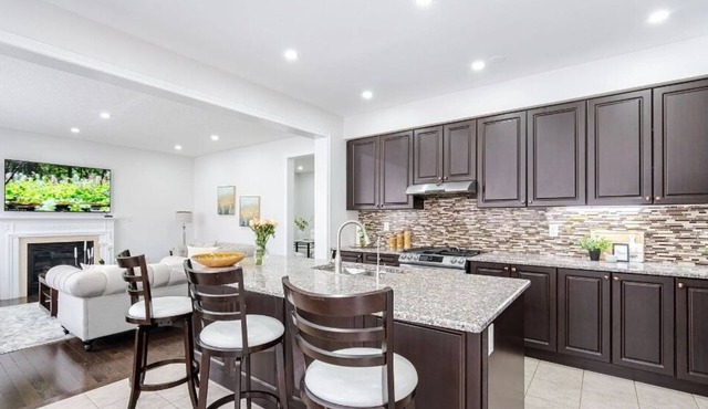 Beautiful 4 bedroom & office room. (3 master bedrooms with attached washrooms)