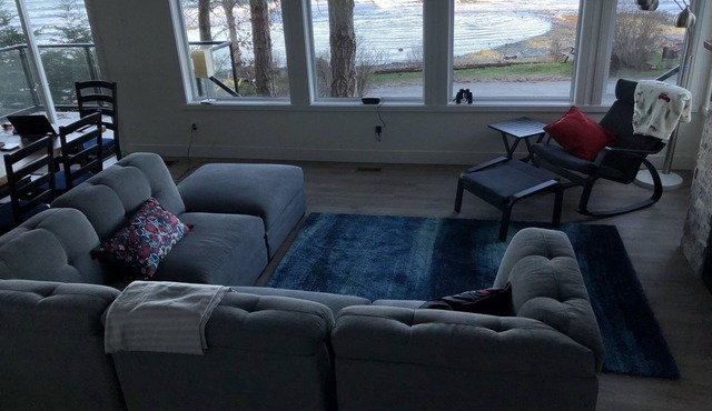 Beautiful Brand New Oceanfront Home - Comox Valley