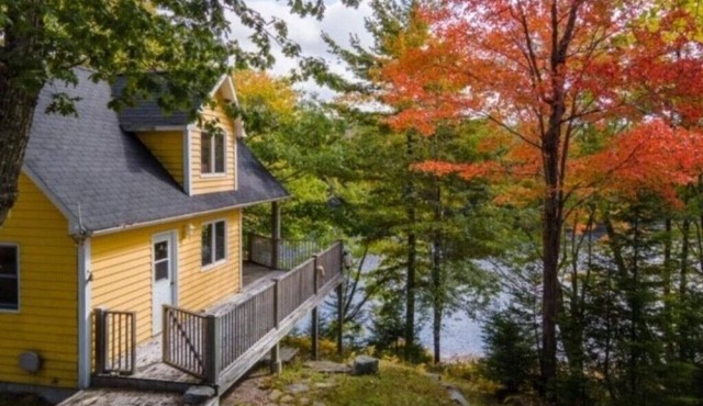 Beautiful cottage on the Tusket River