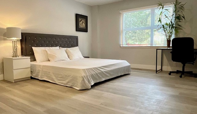 Beautiful Entire Suite 2 Bedroom Vancouver-Hope, BC