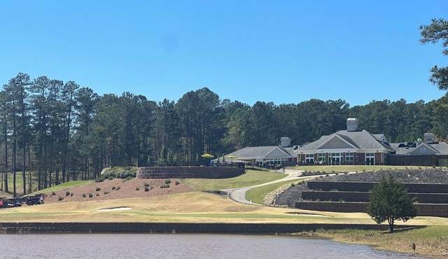 Beautiful Lakefront home with Pool in Savannah Lakes Village on Lake Thurmond. in McCormick