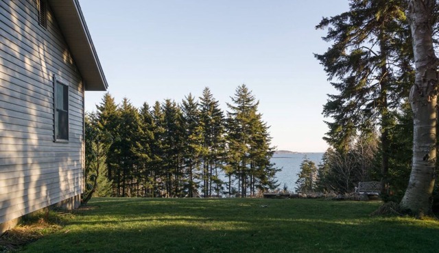 Beautiful Orr's Island Home with Rooftop Deck and Stunning Ocean Views