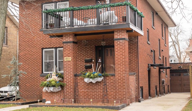 Beautifully renovated home in historic Walkerville.