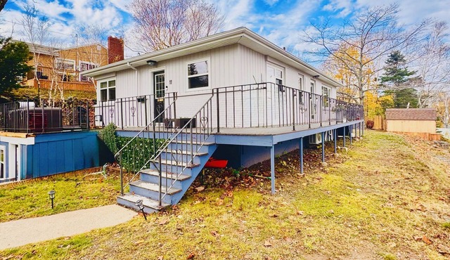 Bedford Basin View Retreat | Minutes to MSVU | Short & Extended Stays