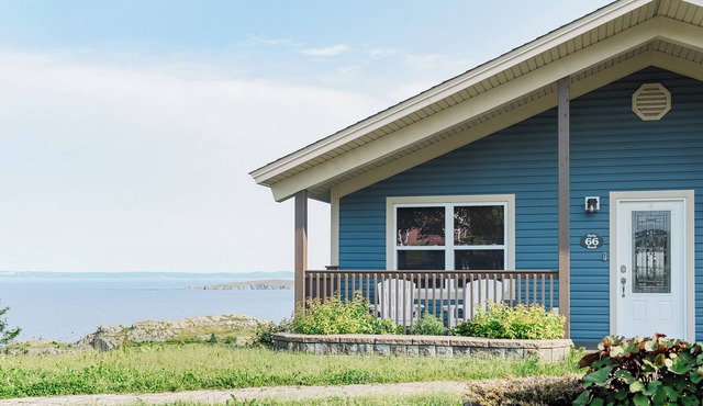 “Belle Vue” Cottage - Upper Island Cove