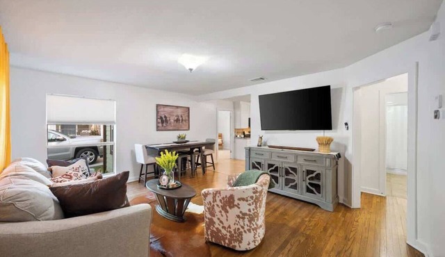 Best Location,Steps to Dickies Arena,Close to TCU! in Fort Worth