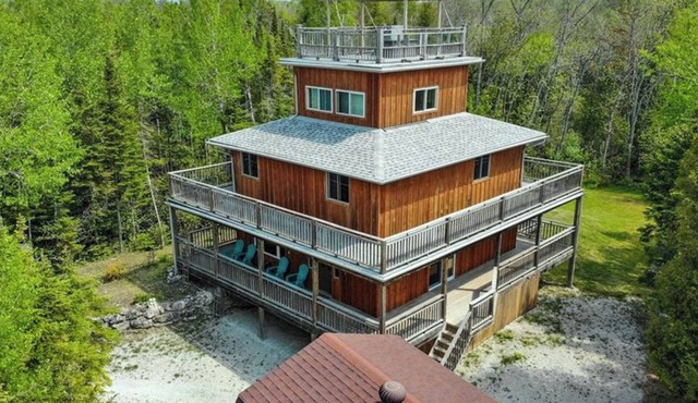 Binge Susets at Whiskey Harbour Villa