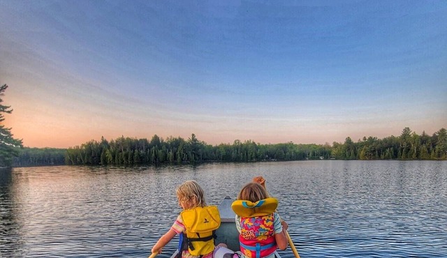 Birch Cabin- North Frontenac Lodge