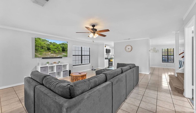 Blue Yard Homes Spacious Family Stay Near Randolph AFB PS5 + Backyard in Converse