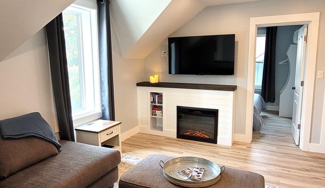 Bobcaygeon Modern Farmhouse Loft