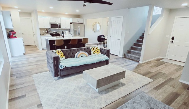 Boise Creekside Retreat - Spacious Yard, Quiet 3BR Home in Boise