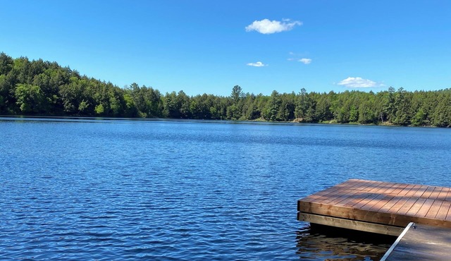 Bord de l'eau - Chalet - Lac-du-Cerf - Lac navigable