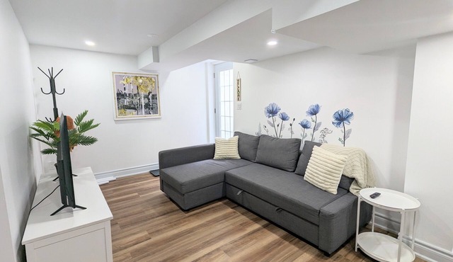 Brand New and Spacious 2 Bedroom Unit in beautiful, quiet neighborhood