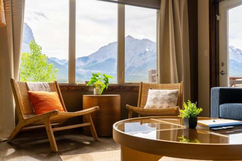 Breathtaking Luxury 3Bd Penthouse Pool and Hot Tub