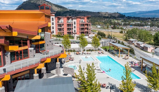 Bright 1 Bdrm at Amenity Rich Resort #102