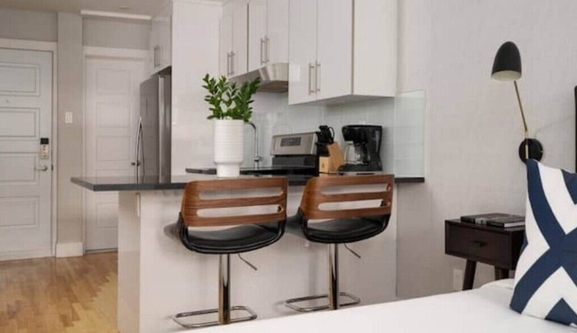 Bright & Modern Studio - Le Plateau