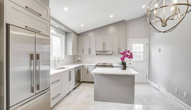 Brossard renovated house