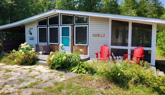 Bruce Pines Cottage at Sauble Beach, Tranquility