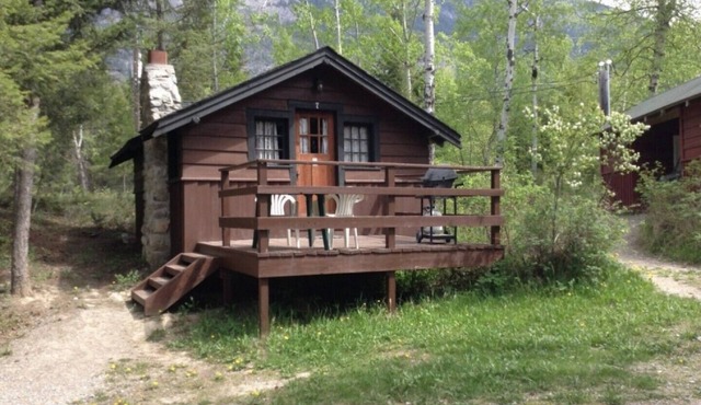 Bungalow #6 or #7 2 persons