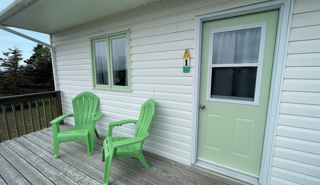 Buoy & Arrow Restaurant and Suites