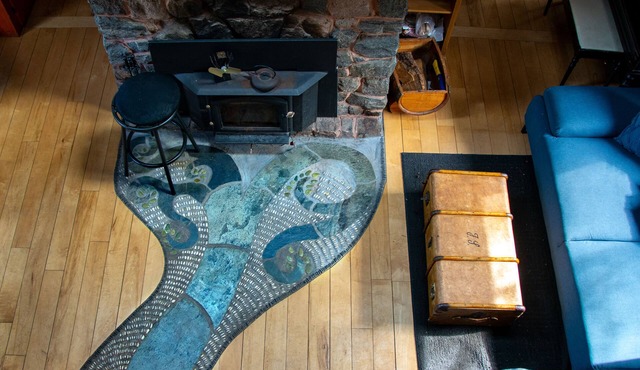 By Nordik Spa/Gatineau Park! Waterfront Cabin17min to Ottawa. SUP+canoe+kayaks!
