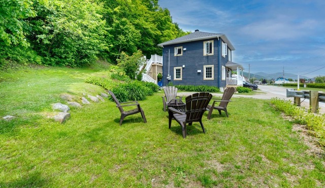 Condo 1114: River Views & Summer Magic