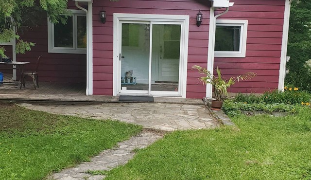 Cabin by the stream and near the trails around Lake Millette
