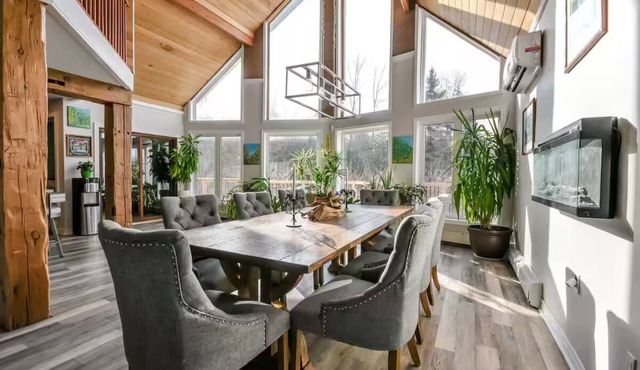 Campfire, Privacy, Stargazing minutes to Beaches/Orillia/Casino Rama