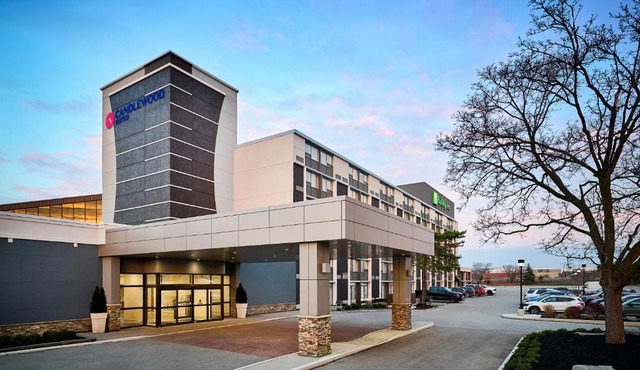 Candlewood Suites Burlington Conference Centre by IHG