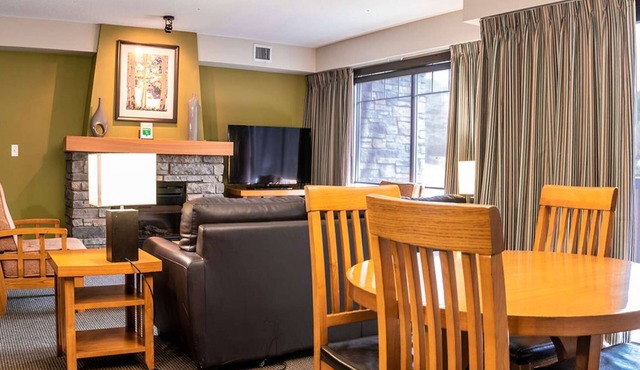 Canmore - Copperstone - 2 Bedroom + Den