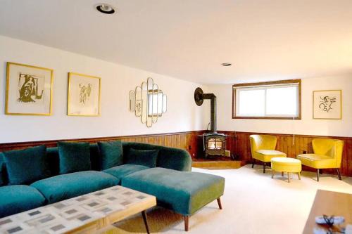 Cellar House NOTL - Entire Home in the Heart of Niagara-on-the-Lake