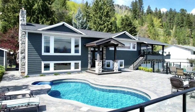 Centrally- located lakeside home on shore of beautiful Okanagan Lake