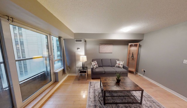 Centrally Located Studio Condo in DT Toronto
