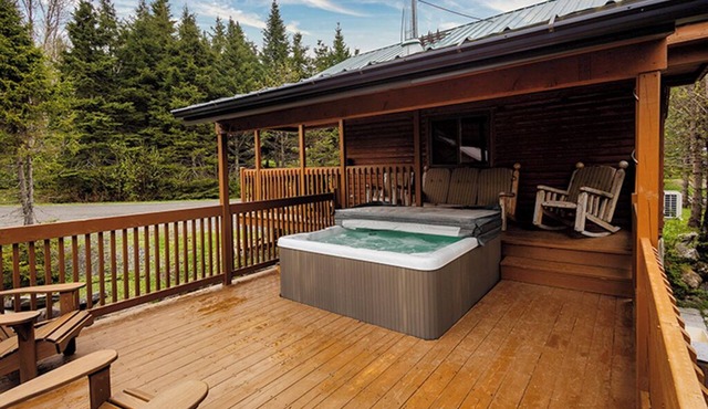 Chalet au TOIT VERT/Private spa 4p in Saint-Luc-de-Bellechasse