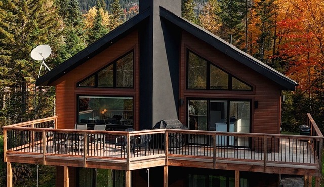 Chalet at the gateway to the Bras-du-Nord Valley in Saint-Raymond -4 rooms