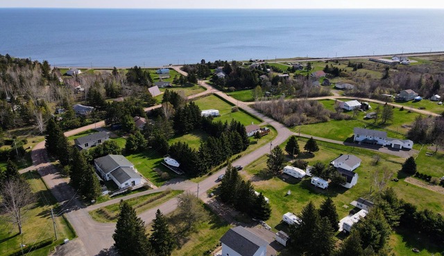 Chalet de Grande Digue, Peaceful Coastal Cottage Near the Beach
