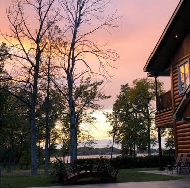Chalets et Spa Lac Saint-Jean