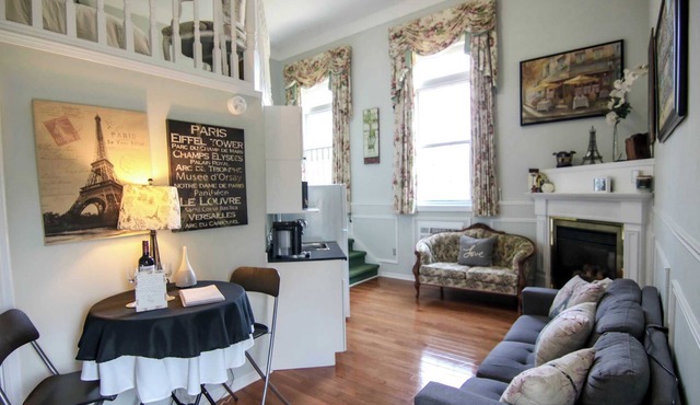 Chambre D'amour (suite) | The Jypsy Inn
