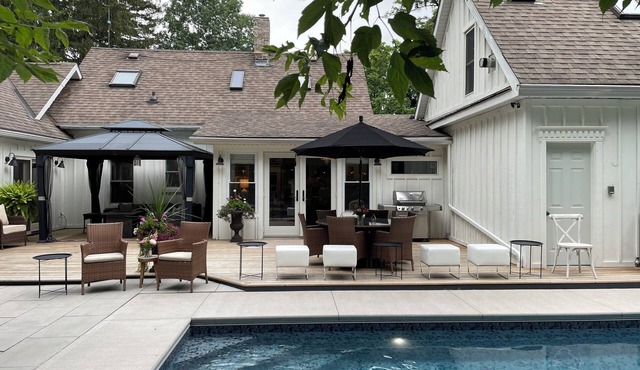 Charming, home-away-from home; minutes from Langdon Hall, Roseville Estate, 401
