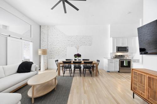 Charming Old Port 2BR, Steps to Waterfront