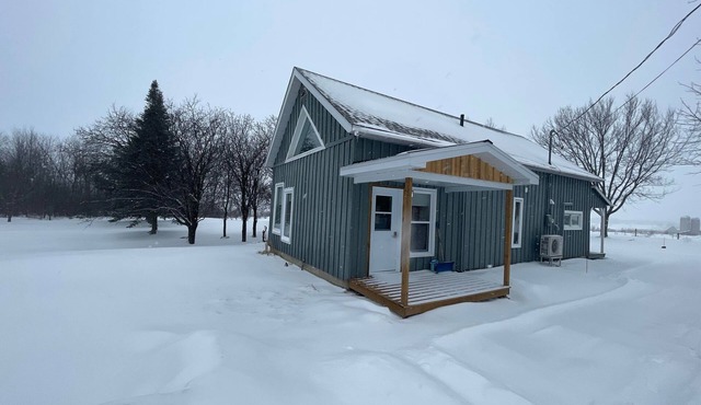 Charming two story retreat situated in the beautiful Haut St-Laurent. n in Saint-Chrysostome