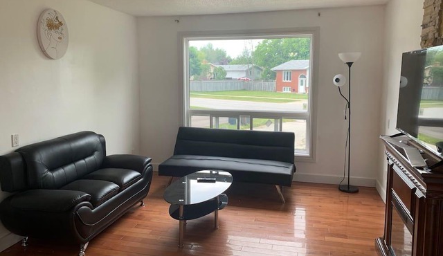 Cheerful 4 Bedroom Home with Private Inground Pool